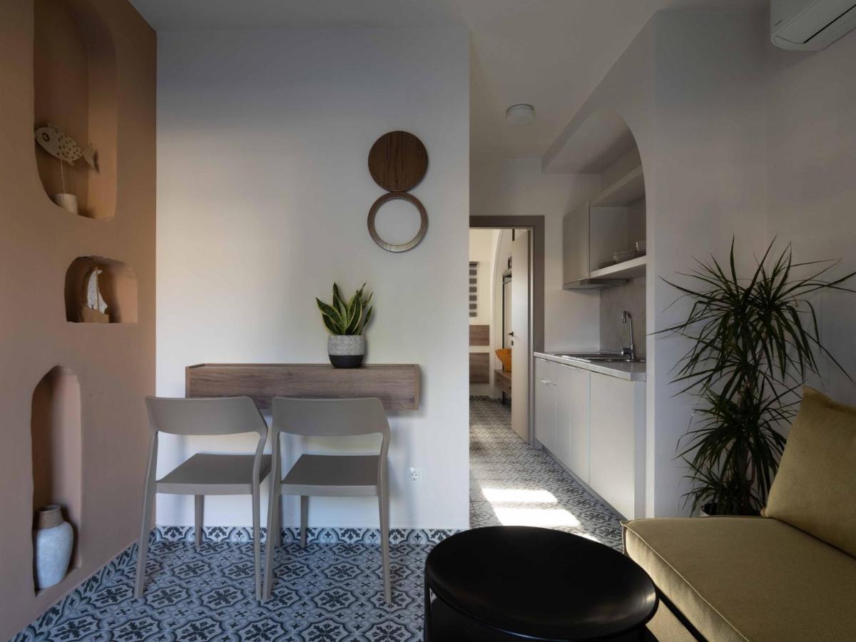Asimina Suites Nikiti  Esterno foto