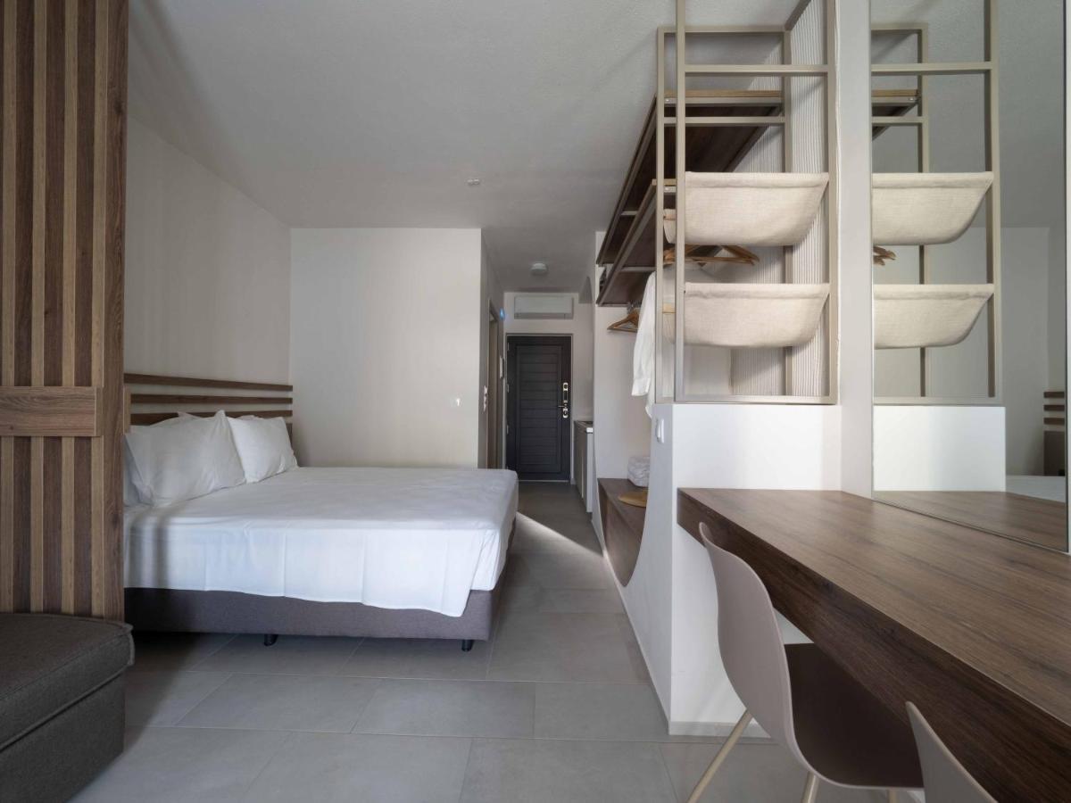 Asimina Suites Nikiti  Esterno foto