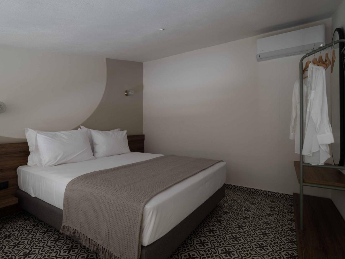 Asimina Suites Nikiti  Esterno foto