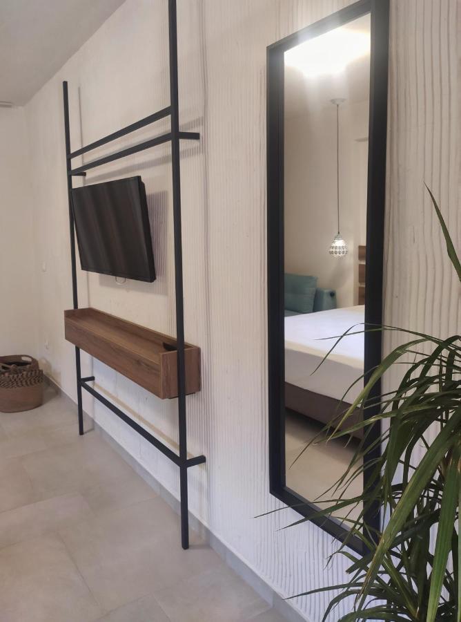Asimina Suites Nikiti  Esterno foto